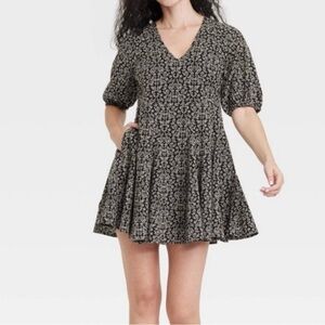 Universal Thread Black and White Floral Mini Dress